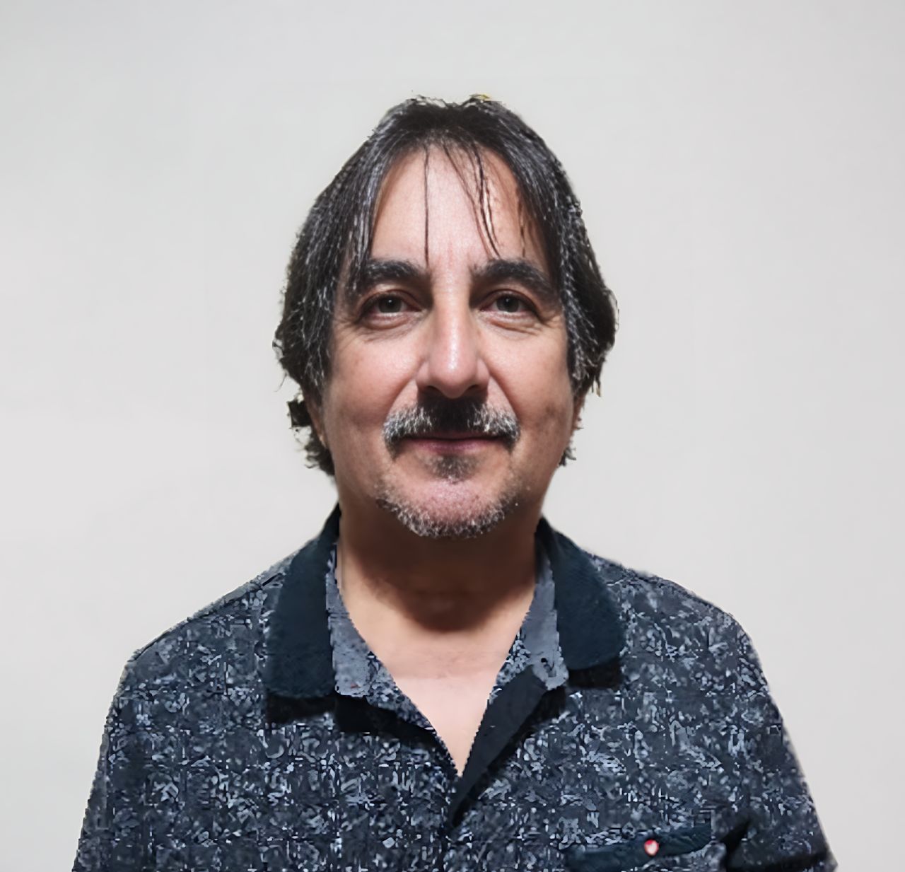 Enrique Ayala Flores